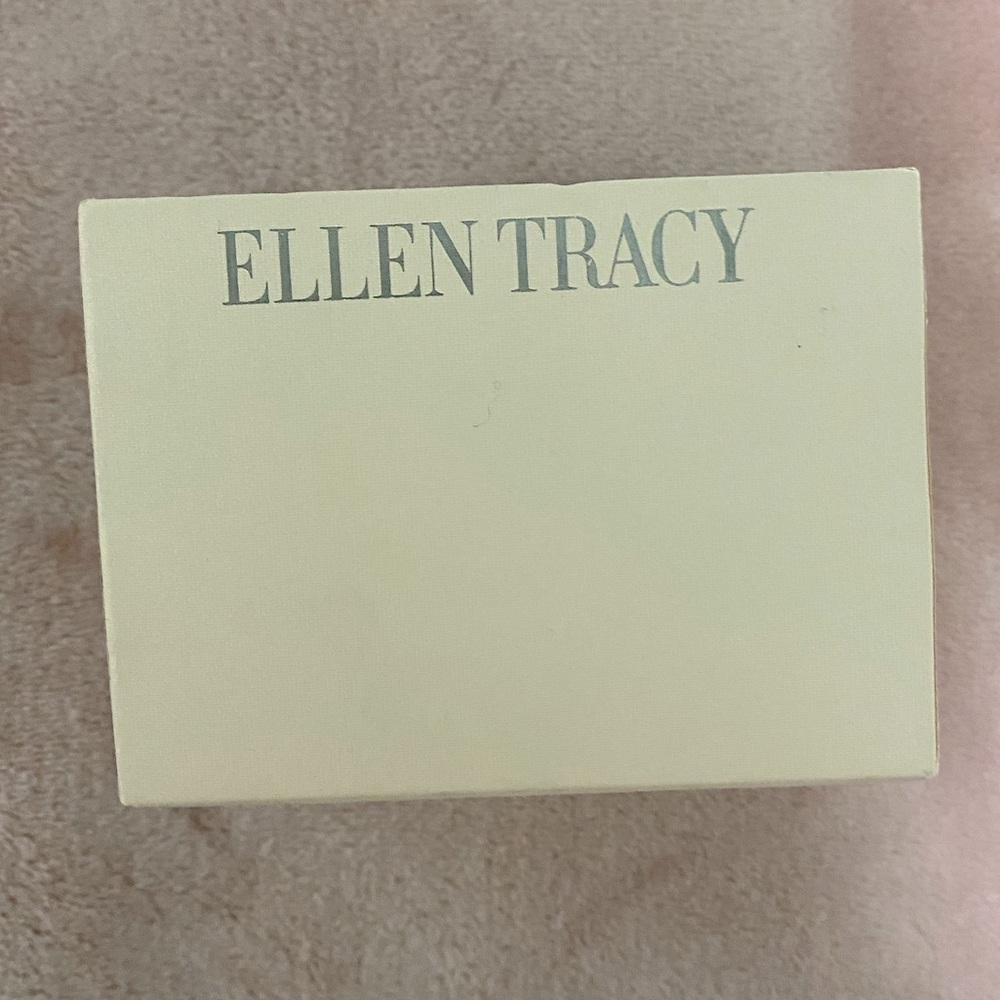 Ellen Tracy Watch - Picture 2 of 3